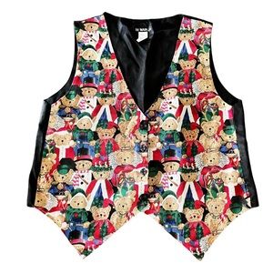 Vintage all over teddy print Christmas vest